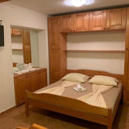 Lovely Studio Apartments Mali Raj Врсар Екстер'єр фото
